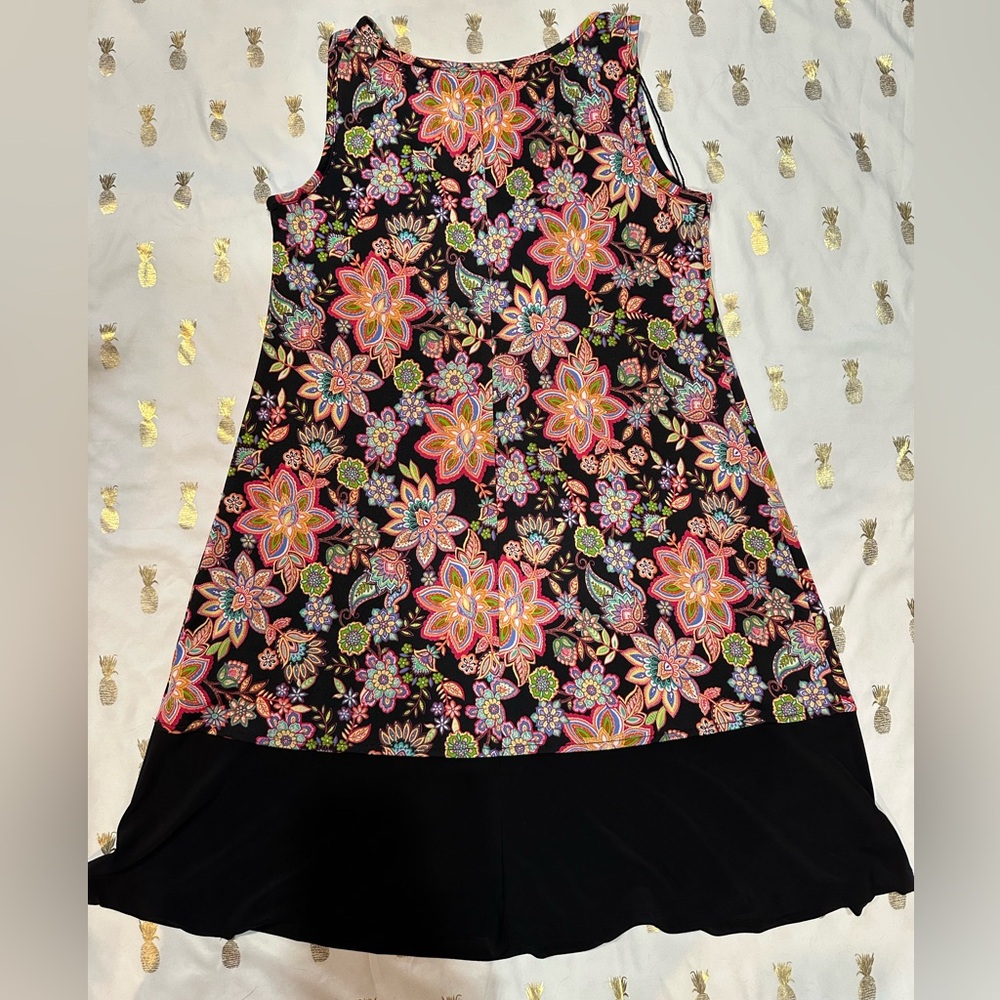 RN Studio Floral Sleeveless Dress! Size Small, Brilliant colors, fun pattern EUC
